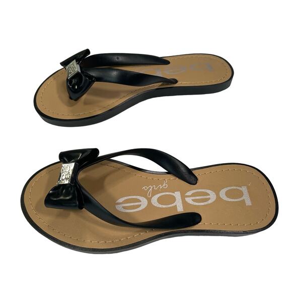 🛍️4 for $20🛍️ Bebe Girls Size 5 Bow Flip Flops Sandals Shoes Black Silver - Picture 1 of 7